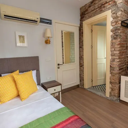 Mono Hotel Hotel 3*