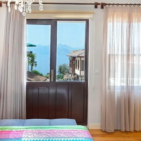 Mono Hotel Hotel